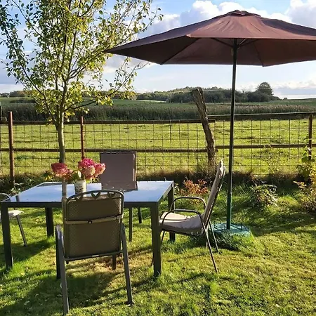 2 דירה Kirch Mulsow